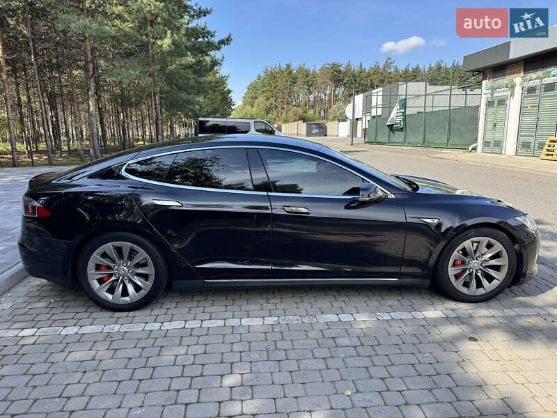 Ліфтбек Tesla Model S 2015 в Києві фото 3 Ліфтбек Tesla Model S 2015 в Києві