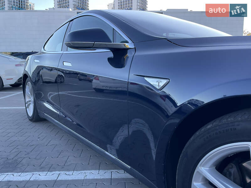 Лифтбек Tesla Model S 2013 в Одессе фото 8 Лифтбек Tesla Model S 2013 в Одессе