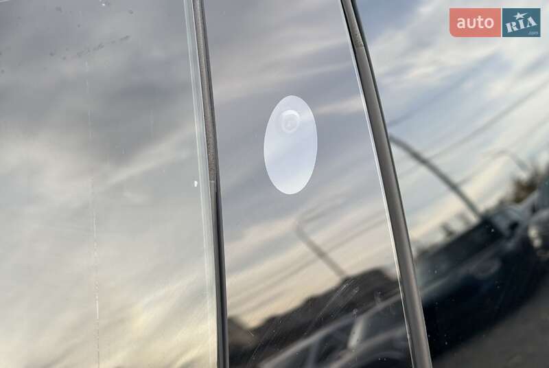 Лифтбек Tesla Model S 2022 в Киеве фото 9 Лифтбек Tesla Model S 2022 в Киеве