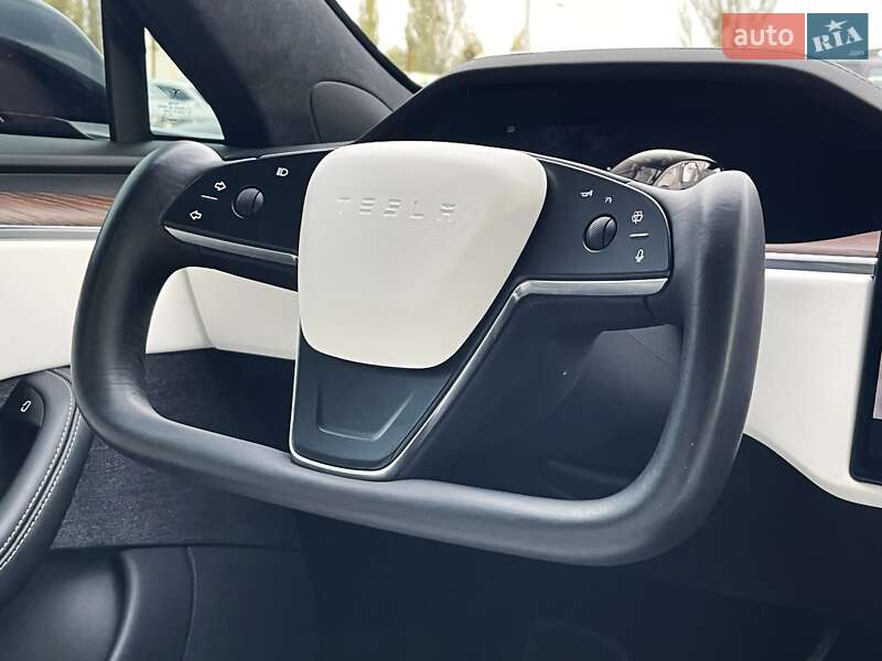 Лифтбек Tesla Model S 2022 в Киеве фото 27 Лифтбек Tesla Model S 2022 в Киеве