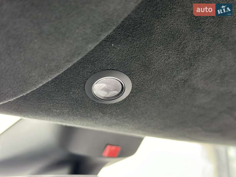 Лифтбек Tesla Model S 2022 в Киеве фото 49 Лифтбек Tesla Model S 2022 в Киеве