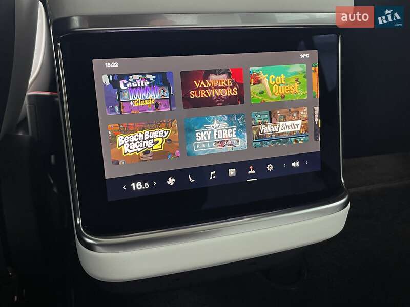 Лифтбек Tesla Model S 2022 в Киеве фото 55 Лифтбек Tesla Model S 2022 в Киеве