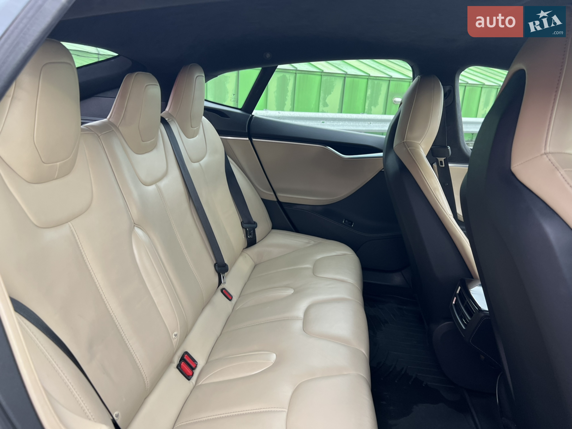 2015 Tesla Model S - мініатюра 36