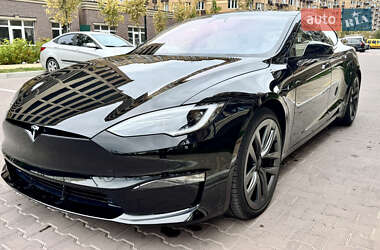 Лифтбек Tesla Model S 2024 в Киеве