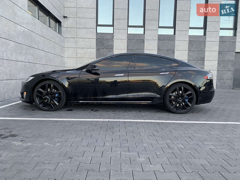 Ліфтбек Tesla Model S 2017 в Сарнах фото 22 Ліфтбек Tesla Model S 2017 в Сарнах
