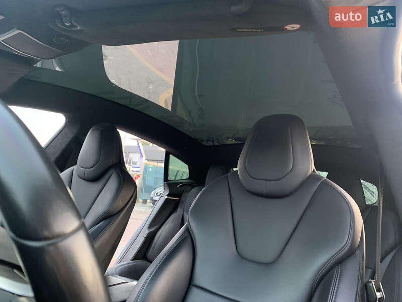 Ліфтбек Tesla Model S 2017 в Сарнах фото 53 Ліфтбек Tesla Model S 2017 в Сарнах
