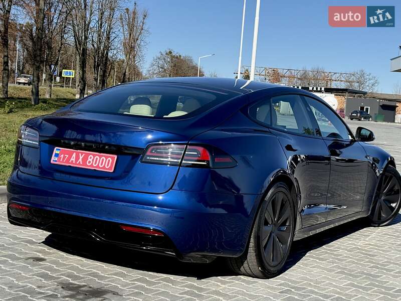 Лифтбек Tesla Model S 2025 в Виннице фото 41 Лифтбек Tesla Model S 2025 в Виннице