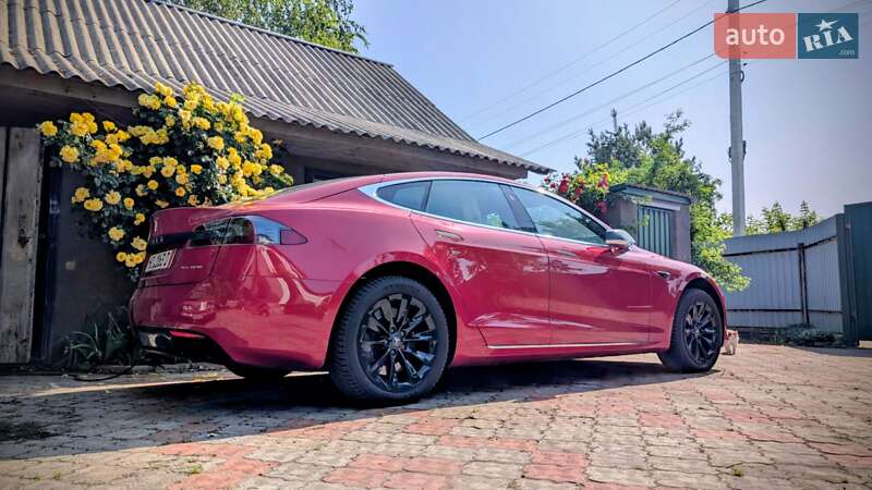 Лифтбек Tesla Model S 2019 в Киеве фото 2 Лифтбек Tesla Model S 2019 в Киеве