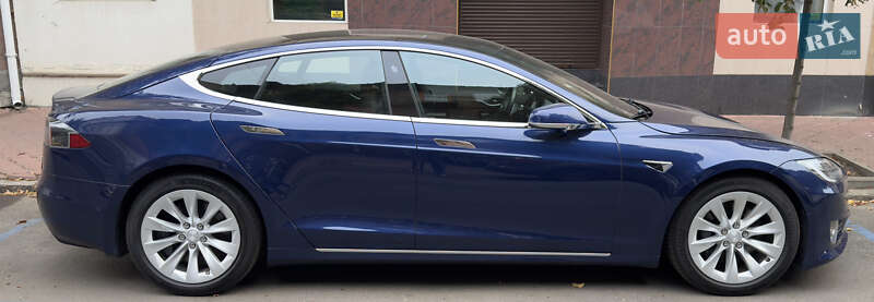 Ліфтбек Tesla Model S 2018 в Хмельницькому