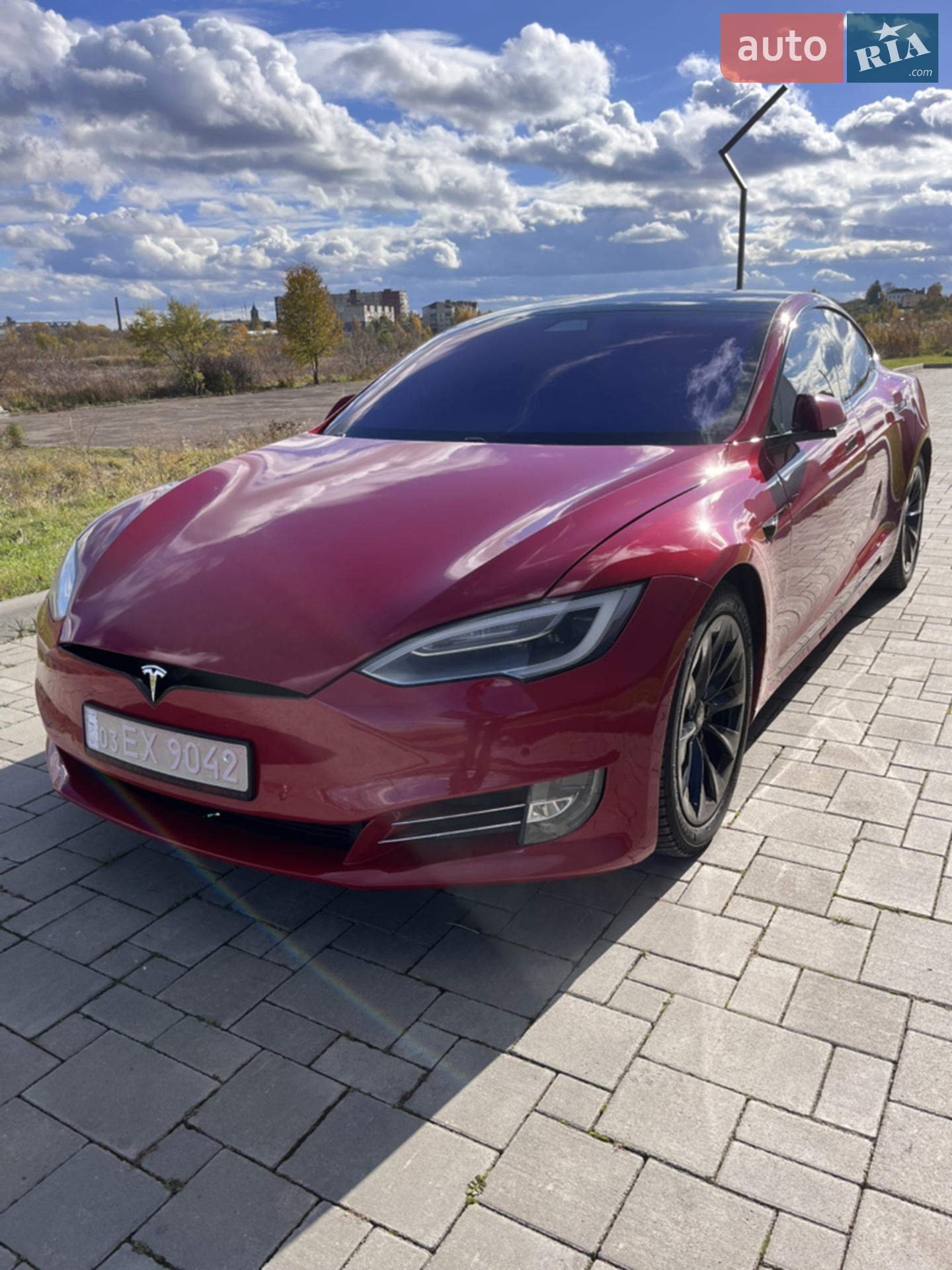 2017 Tesla Model S - фото 1