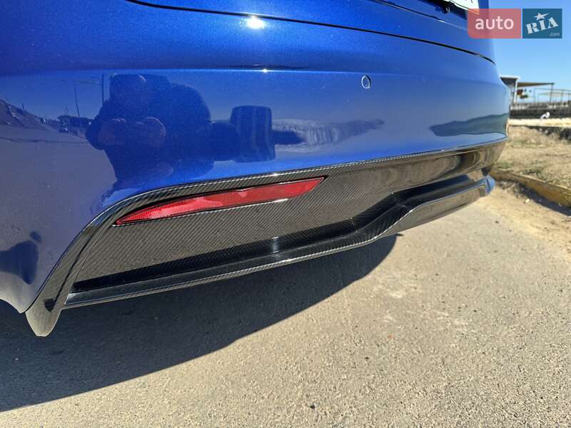 Лифтбек Tesla Model S 2021 в Одессе