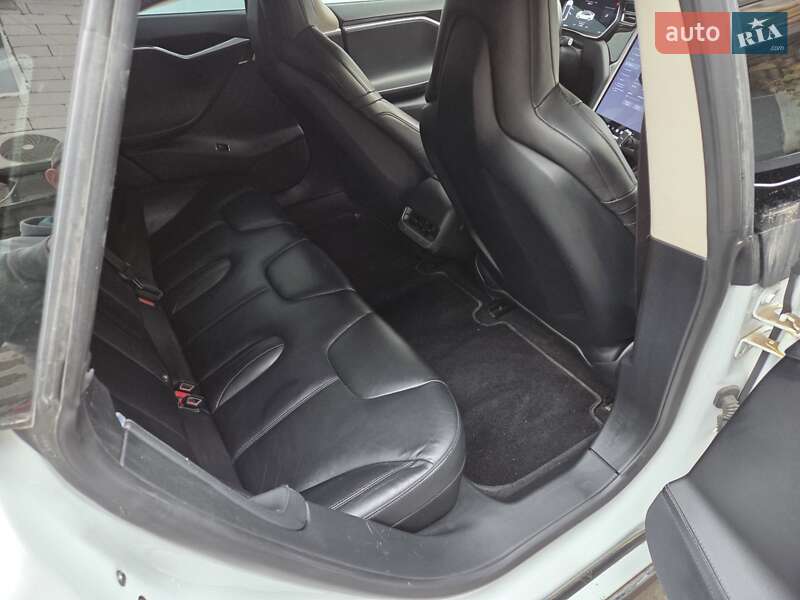 Лифтбек Tesla Model S 2015 в Одессе фото 6 Лифтбек Tesla Model S 2015 в Одессе