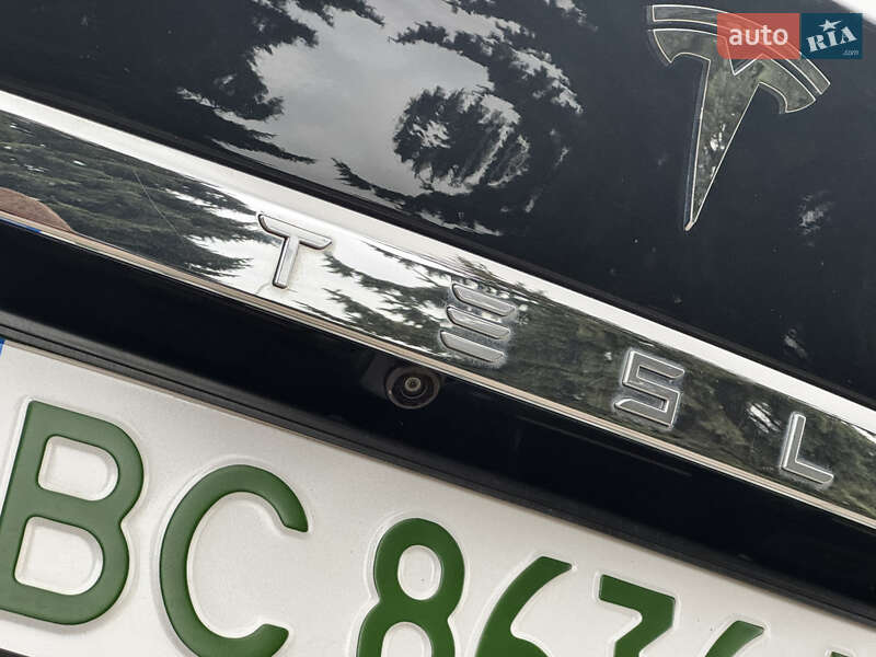 Ліфтбек Tesla Model S 2018 в Львові фото 19 Ліфтбек Tesla Model S 2018 в Львові