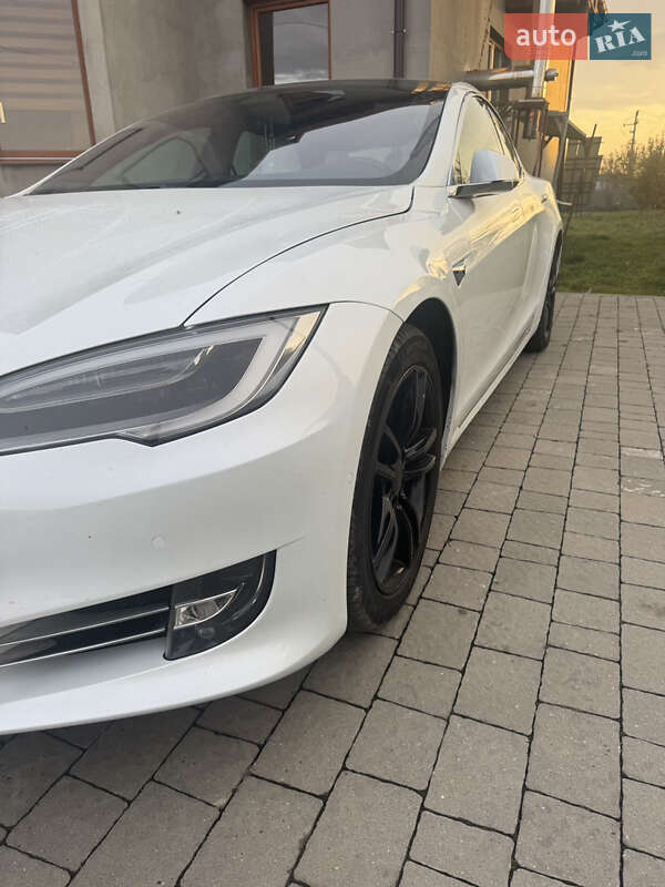 Лифтбек Tesla Model S 2019 в Ивано-Франковске фото 5 Лифтбек Tesla Model S 2019 в Ивано-Франковске