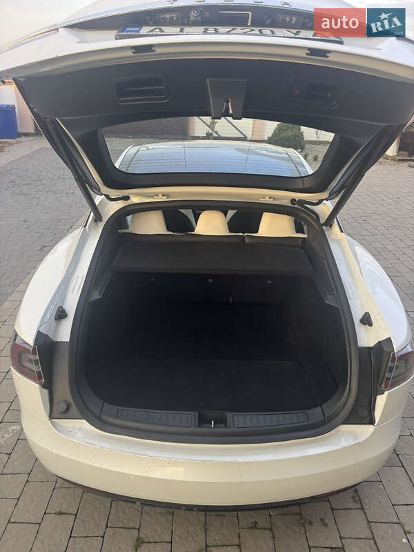 Лифтбек Tesla Model S 2019 в Ивано-Франковске фото 10 Лифтбек Tesla Model S 2019 в Ивано-Франковске