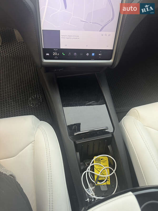 Лифтбек Tesla Model S 2019 в Ивано-Франковске фото 23 Лифтбек Tesla Model S 2019 в Ивано-Франковске
