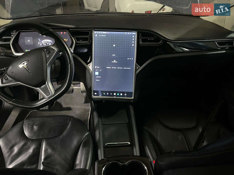 Лифтбек Tesla Model S 2013 в Львове фото 49 Лифтбек Tesla Model S 2013 в Львове