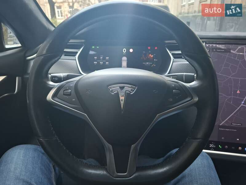 Лифтбек Tesla Model S 2017 в Львове фото 23 Лифтбек Tesla Model S 2017 в Львове
