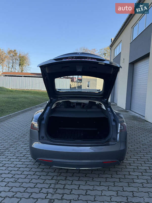 Лифтбек Tesla Model S 2014 в Радехове фото 7 Лифтбек Tesla Model S 2014 в Радехове