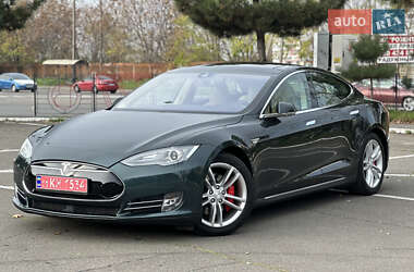 Ліфтбек Tesla Model S 2015 в Одесі