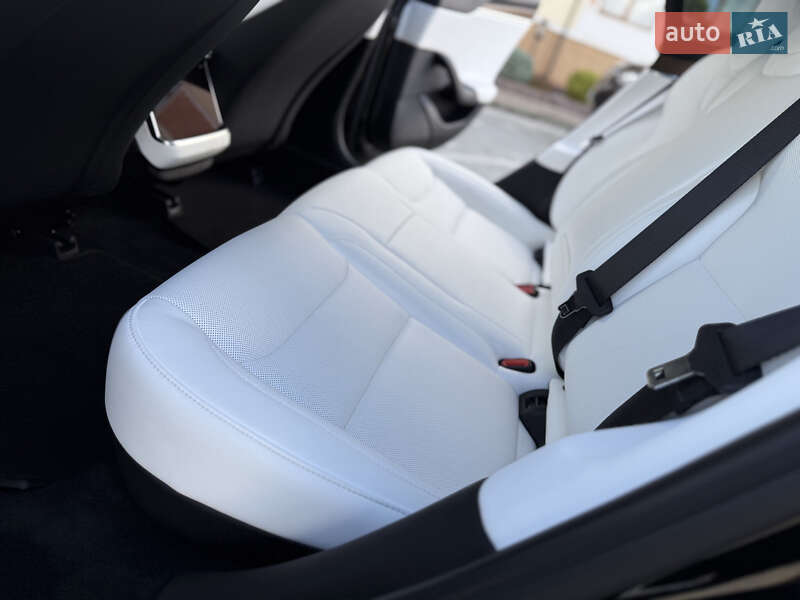 Лифтбек Tesla Model S 2024 в Дрогобыче фото 74 Лифтбек Tesla Model S 2024 в Дрогобыче