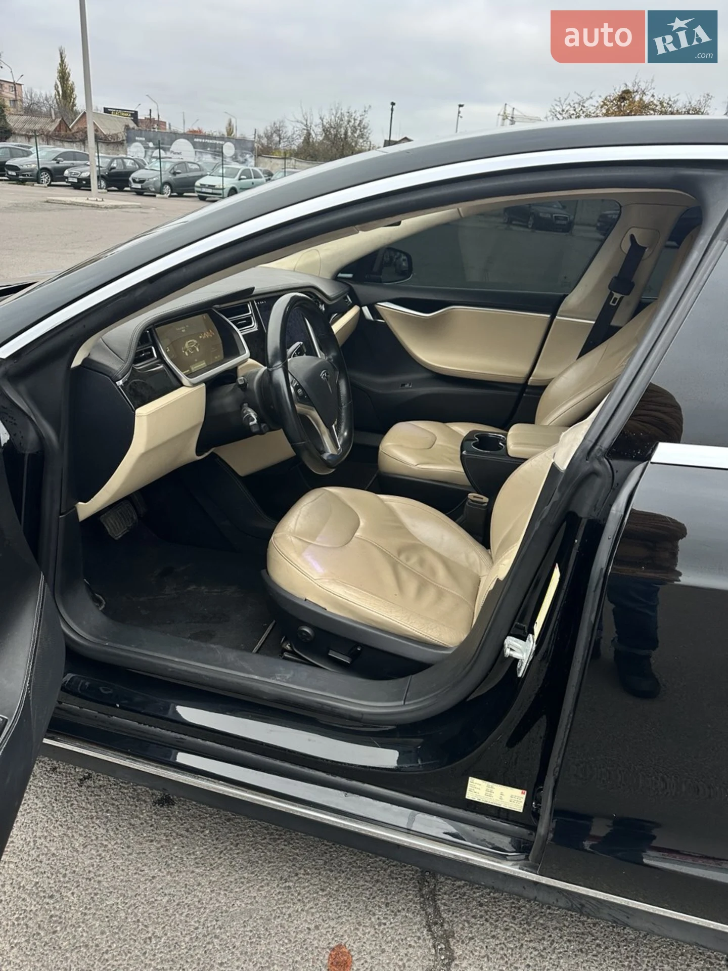 2014 Tesla Model S - мініатюра 11
