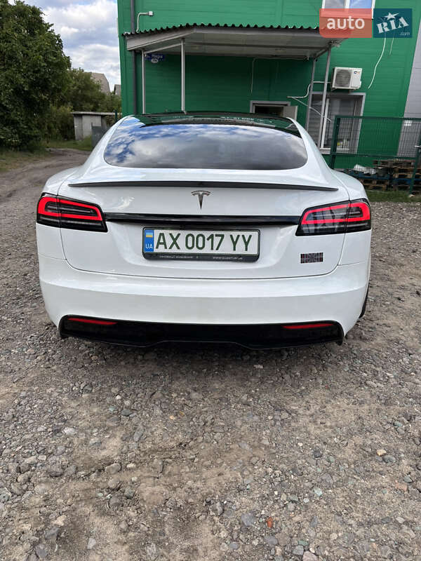 Ліфтбек Tesla Model S 2022 в Харкові