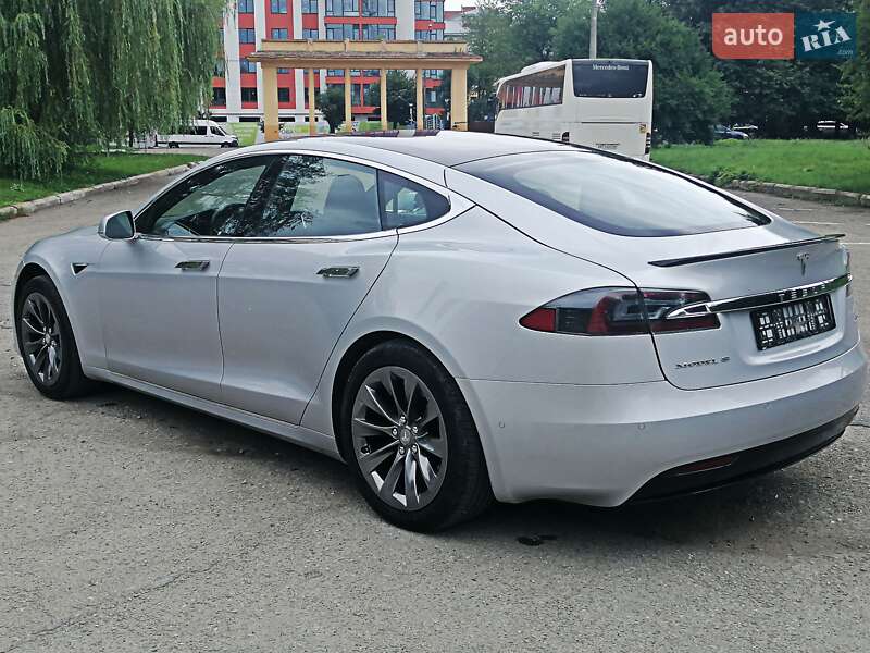 Ліфтбек Tesla Model S 2018 в Івано-Франківську фото 24 Ліфтбек Tesla Model S 2018 в Івано-Франківську