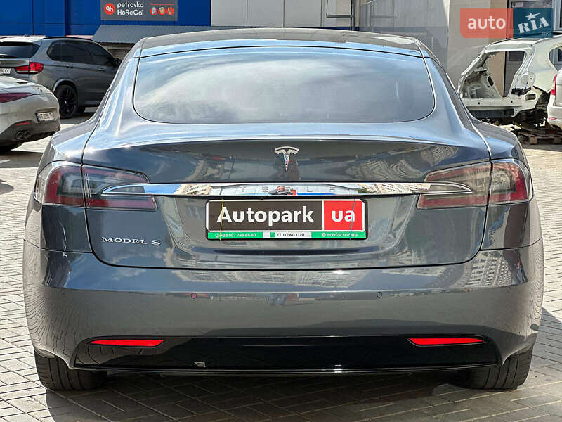 Лифтбек Tesla Model S 2017 в Одессе фото 8 Лифтбек Tesla Model S 2017 в Одессе
