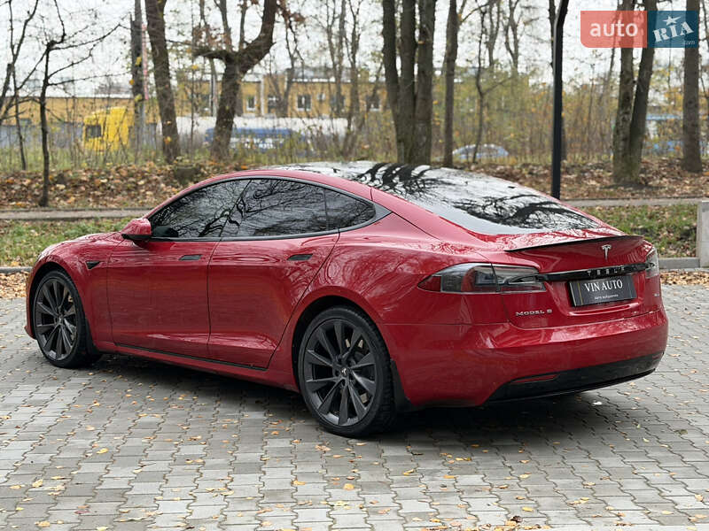 Лифтбек Tesla Model S 2018 в Тернополе