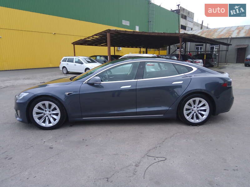 Лифтбек Tesla Model S 2017 в Нежине фото 6 Лифтбек Tesla Model S 2017 в Нежине