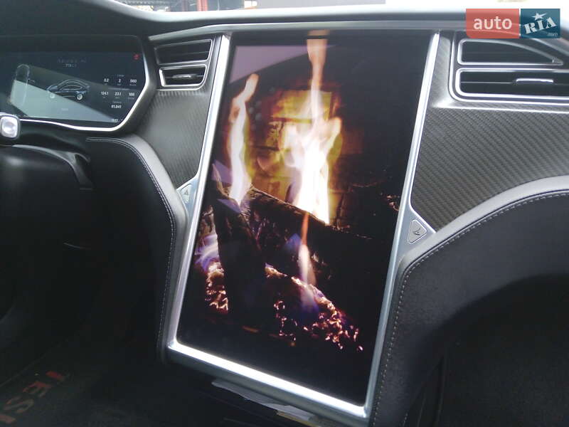Лифтбек Tesla Model S 2017 в Нежине фото 28 Лифтбек Tesla Model S 2017 в Нежине