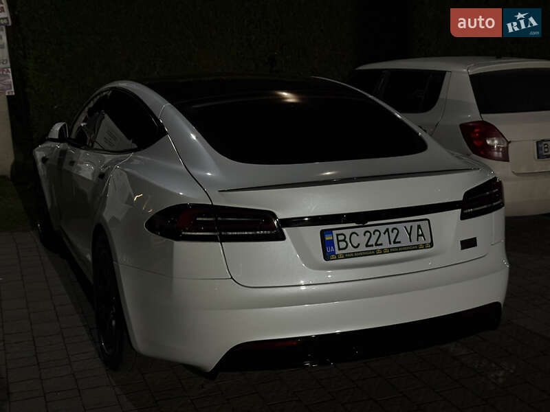 Лифтбек Tesla Model S 2023 в Львове фото 73 Лифтбек Tesla Model S 2023 в Львове