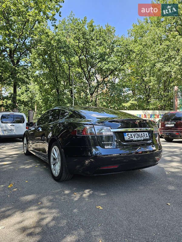 Ліфтбек Tesla Model S 2017 в Чорноморську