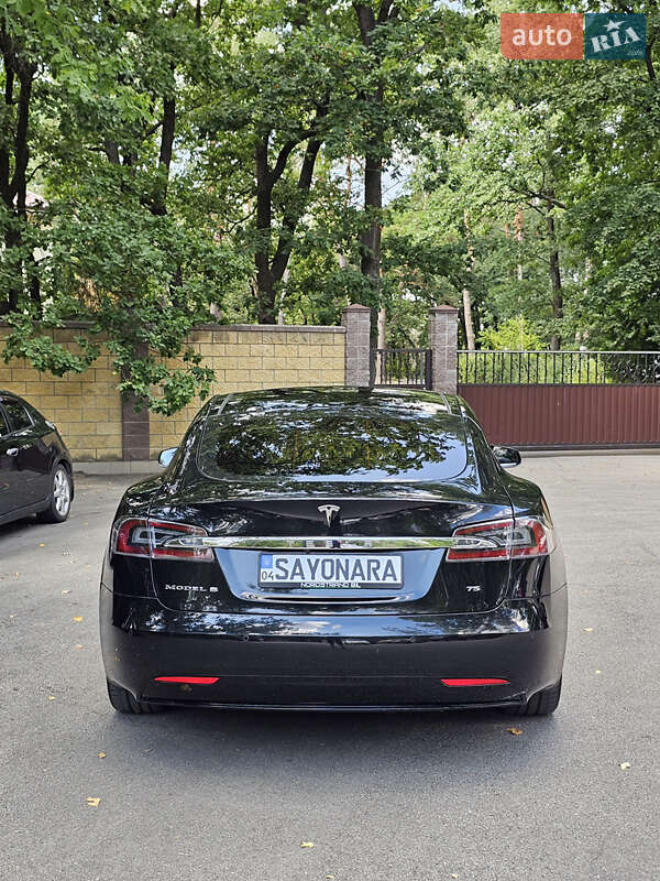 Ліфтбек Tesla Model S 2017 в Чорноморську