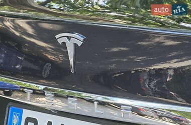 Ліфтбек Tesla Model S 2017 в Чорноморську
