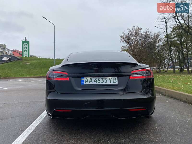 Лифтбек Tesla Model S 2021 в Киеве фото 13 Лифтбек Tesla Model S 2021 в Киеве