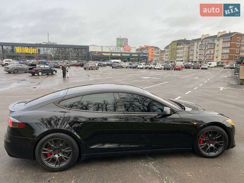 Лифтбек Tesla Model S 2021 в Киеве фото 33 Лифтбек Tesla Model S 2021 в Киеве