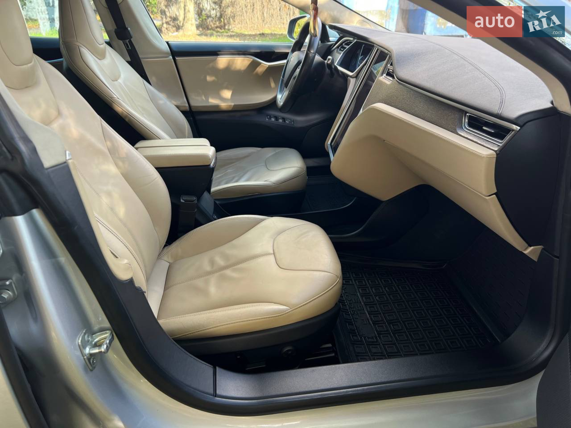 2012 Tesla Model S - мініатюра 31