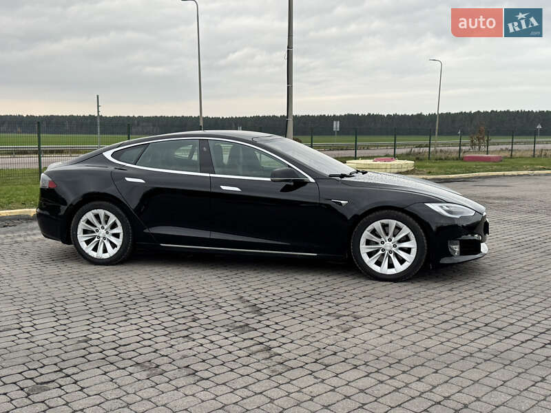 Лифтбек Tesla Model S 2019 в Радивилове фото 8 Лифтбек Tesla Model S 2019 в Радивилове