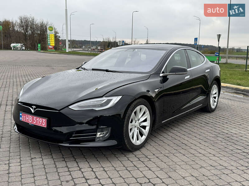 Лифтбек Tesla Model S 2019 в Радивилове фото 11 Лифтбек Tesla Model S 2019 в Радивилове