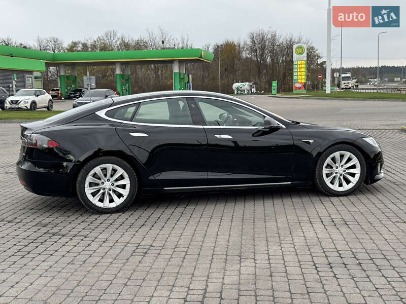Лифтбек Tesla Model S 2019 в Радивилове фото 32 Лифтбек Tesla Model S 2019 в Радивилове