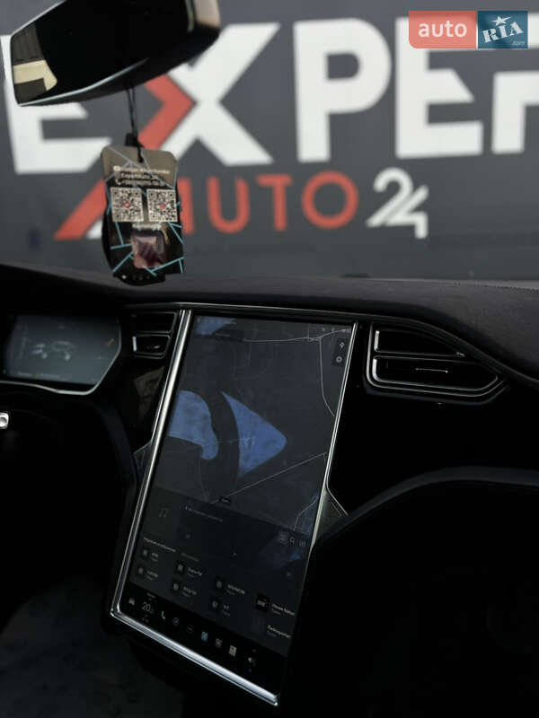 Лифтбек Tesla Model S 2015 в Львове фото 30 Лифтбек Tesla Model S 2015 в Львове