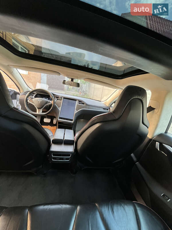 Ліфтбек Tesla Model S 2013 в Білій Церкві фото 4 Ліфтбек Tesla Model S 2013 в Білій Церкві