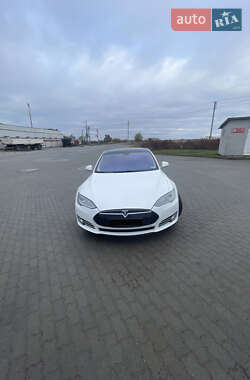 Ліфтбек Tesla Model S 2014 в Львові