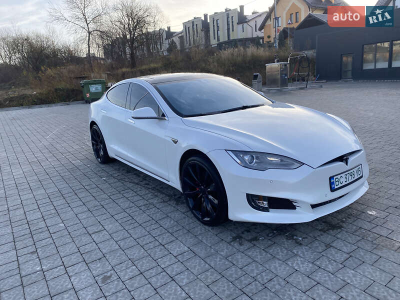 Tesla Model S 2015 Tesla Model S 2015