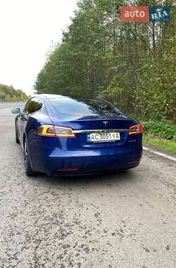 Лифтбек Tesla Model S 2019 в Львове