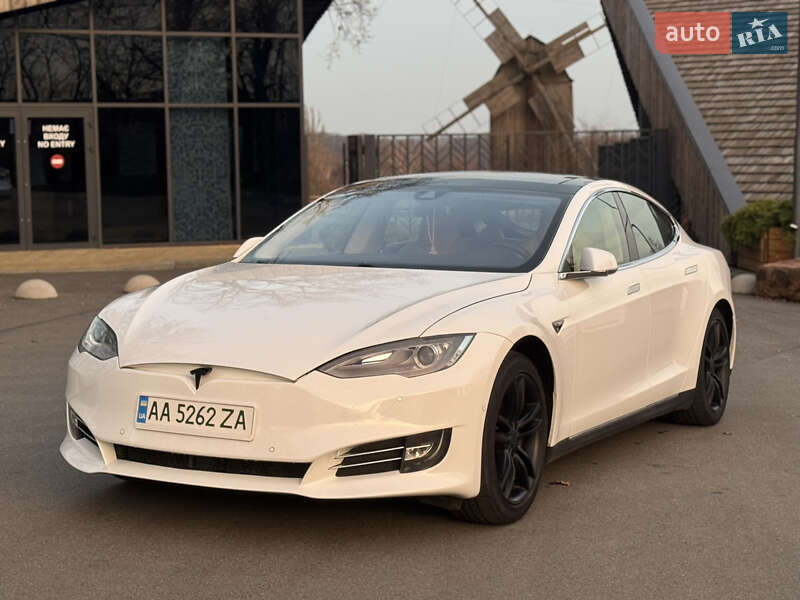 Tesla Model S 2014 Tesla Model S 2014