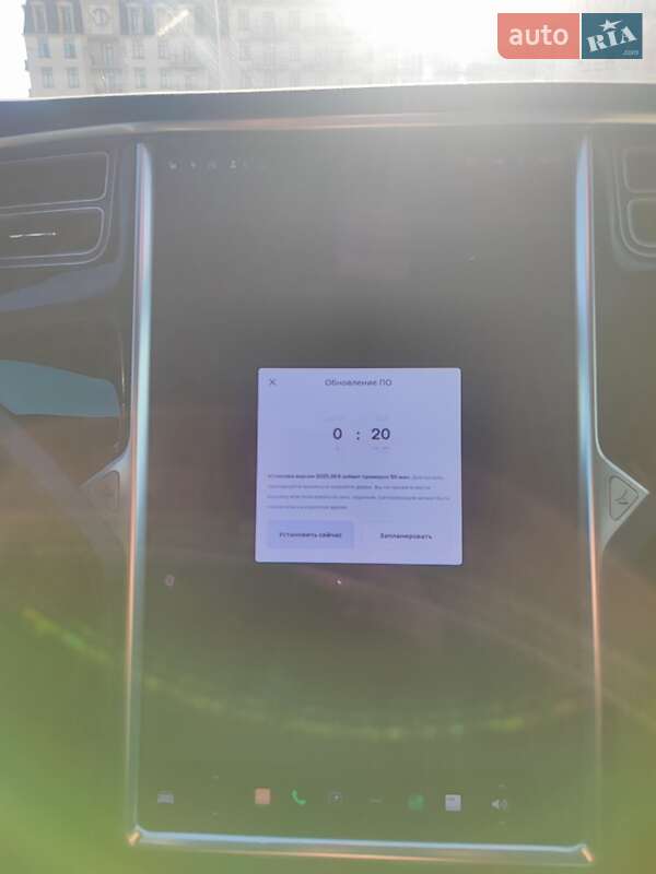 Лифтбек Tesla Model S 2015 в Николаеве фото 12 Лифтбек Tesla Model S 2015 в Николаеве