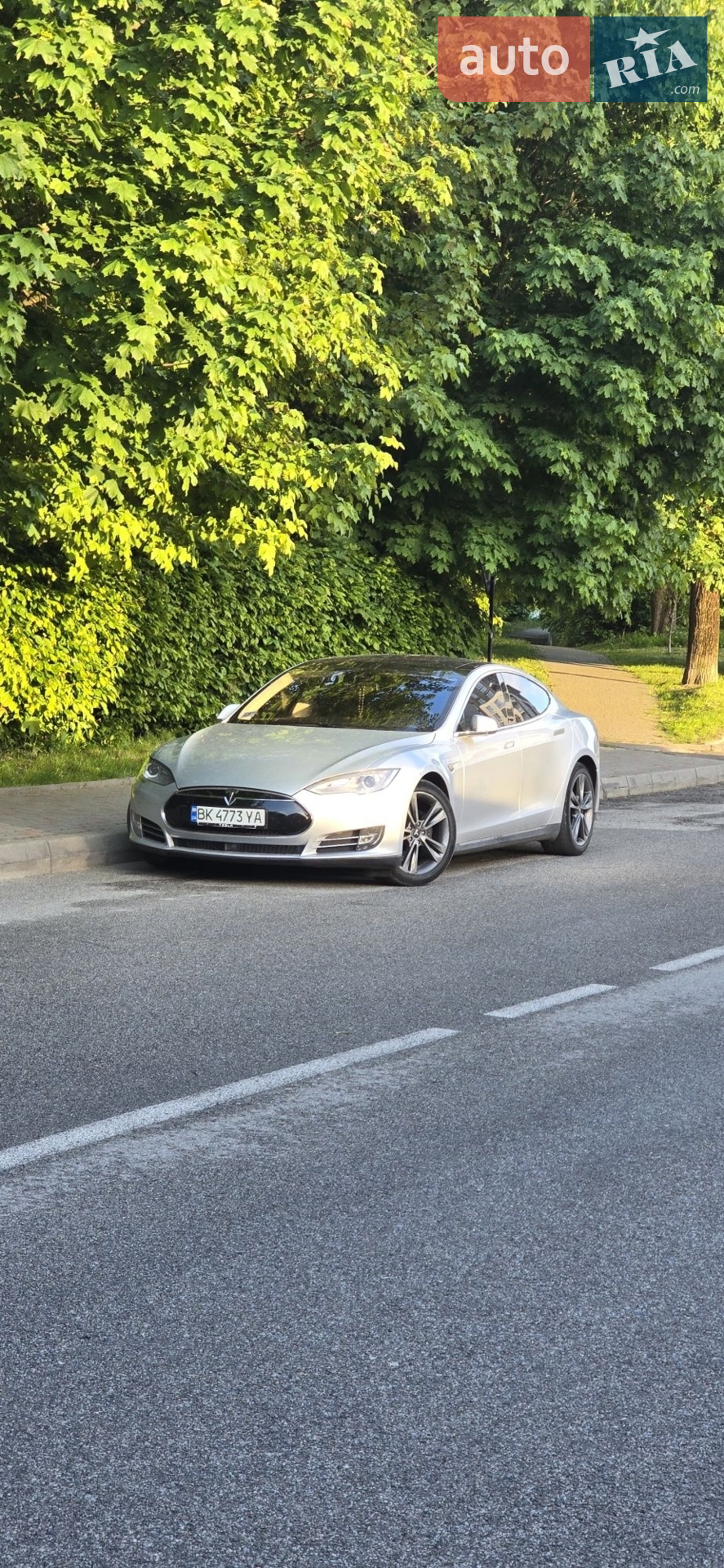 2015 Tesla Model S - мініатюра 2